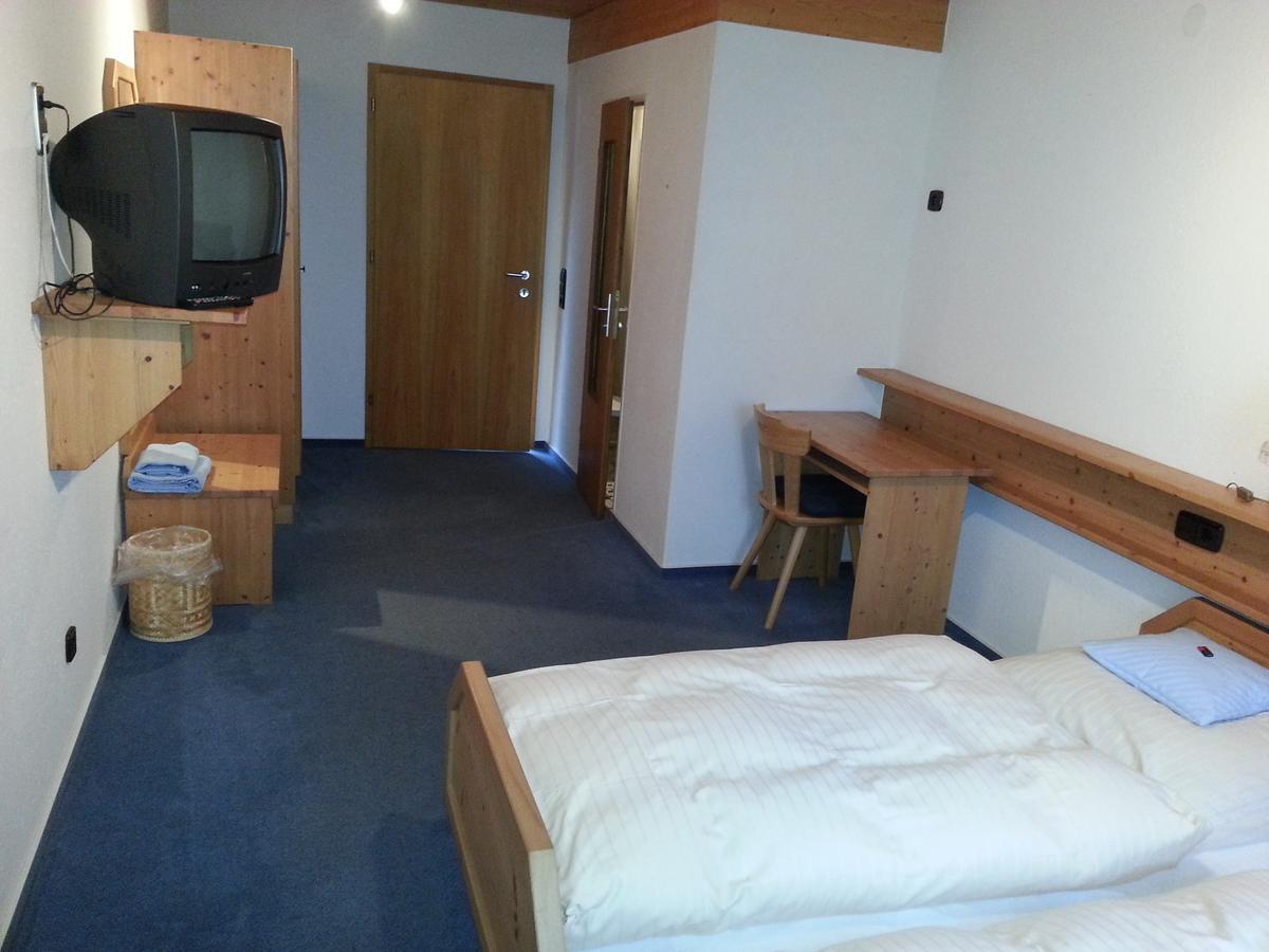 Hotel Bad Bruckhaus Gurtweil Pokoj fotografie